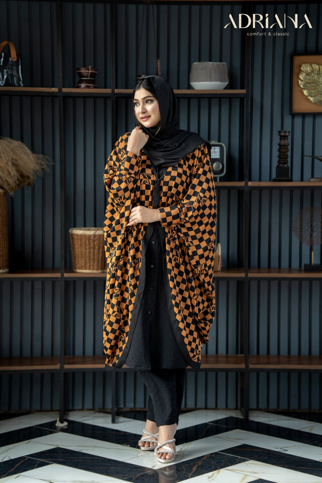 Comfortable Modest Cape |CMC 04