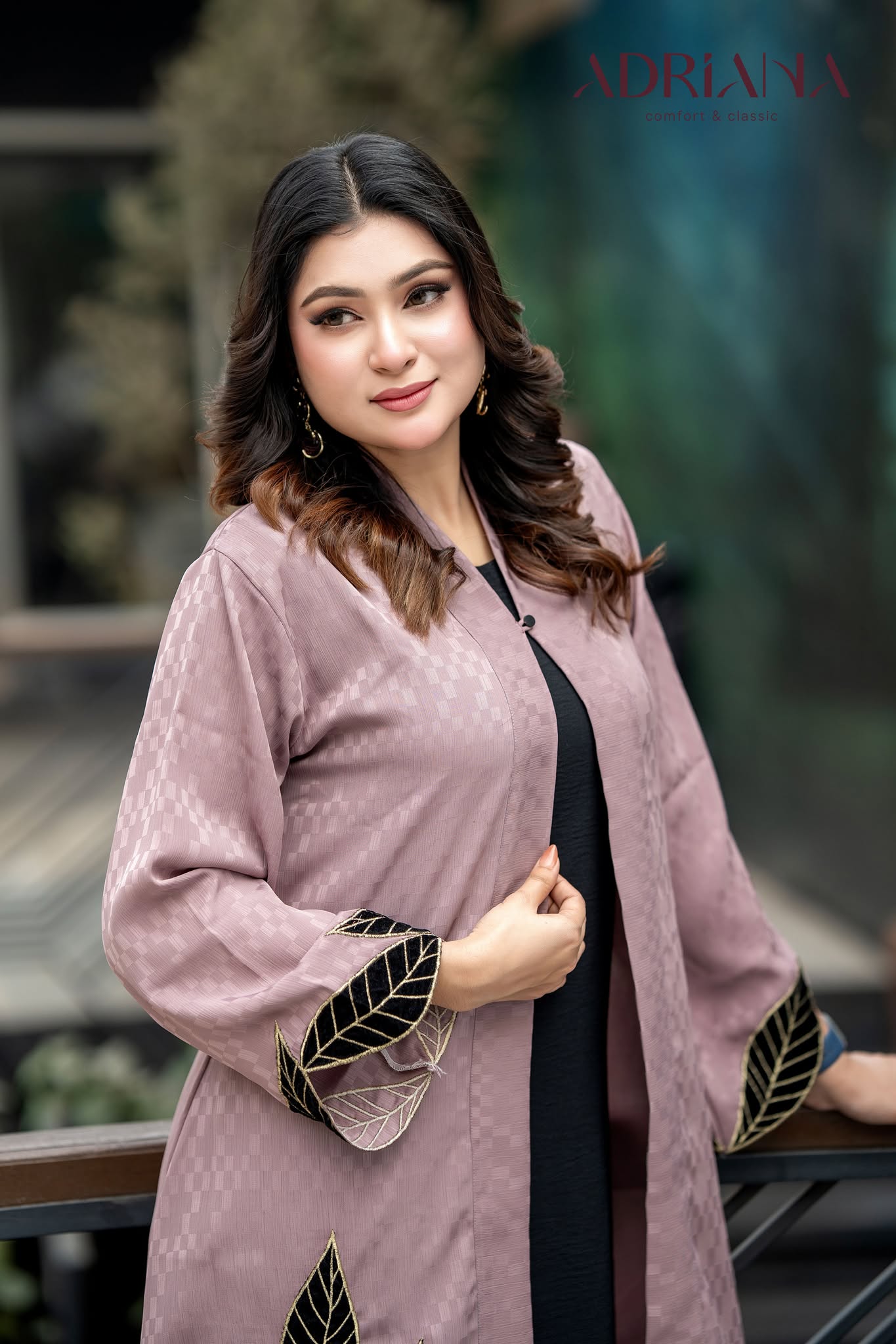 Luxury Mauve Silk shrug Set with Embroidered cutwork | LSC 08