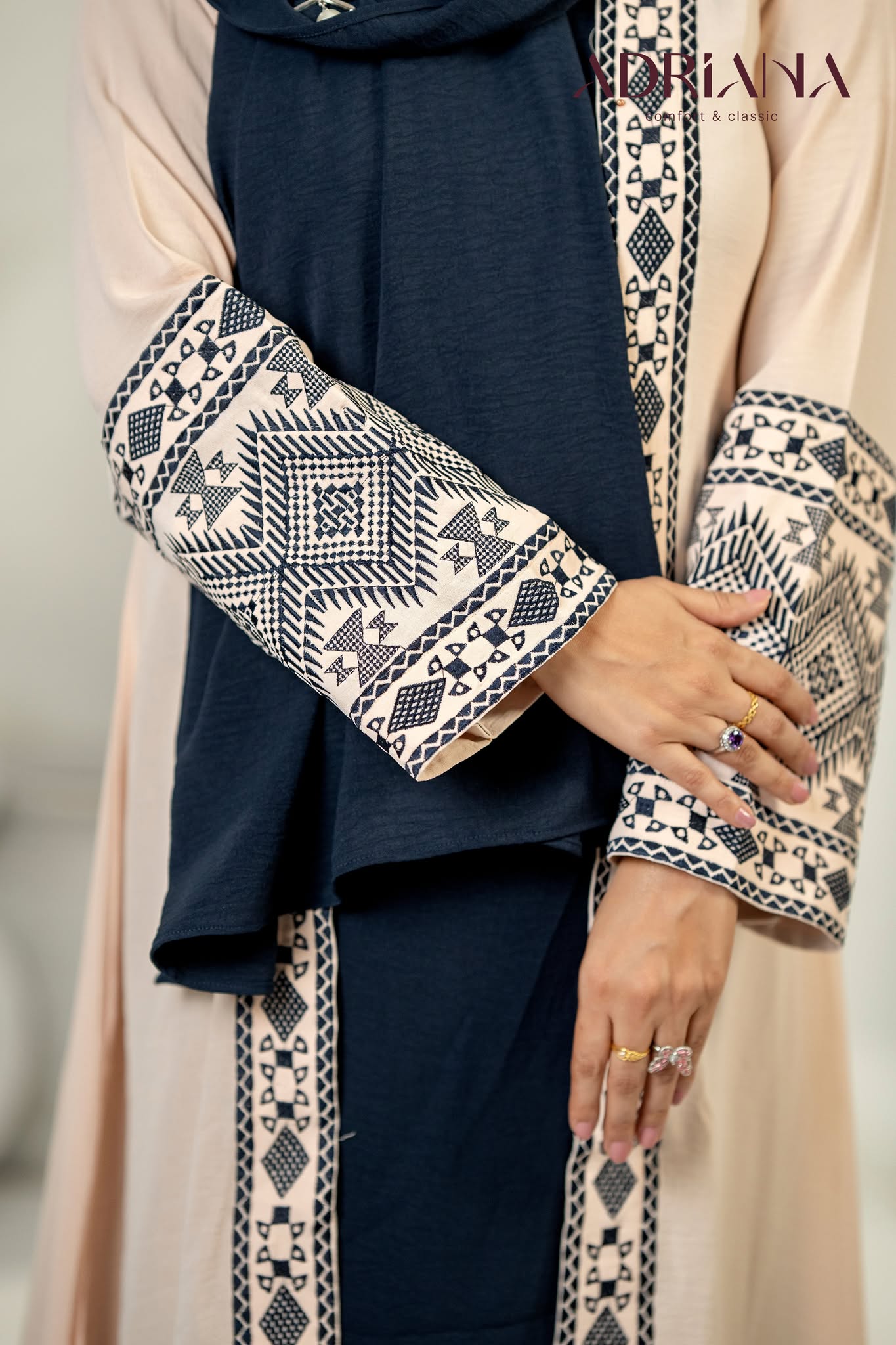 Luxury Embroidered Kimono Shrug Set | Code: CS 131