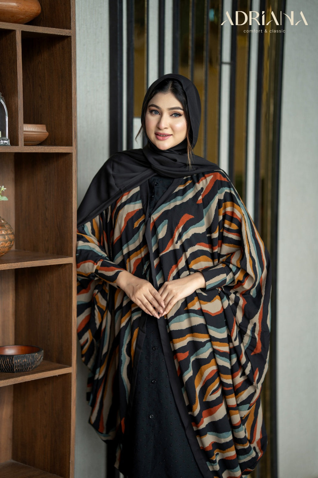 Comfortable Modest Cape |CMC 01