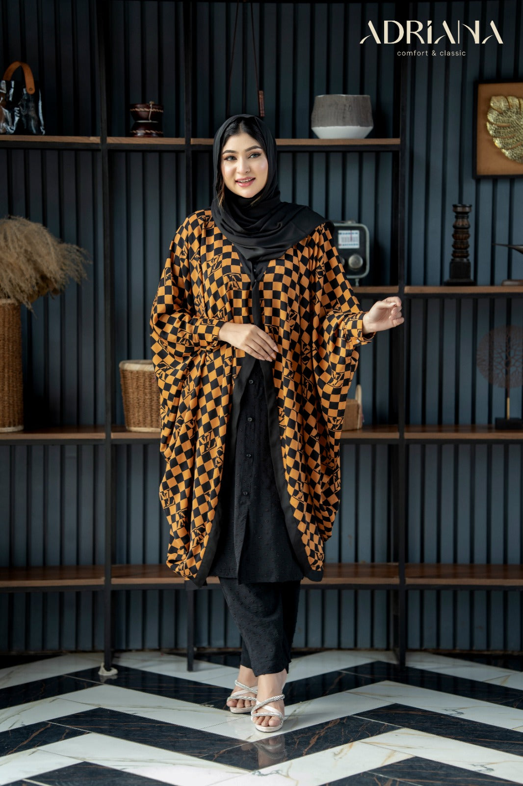 Comfortable Modest Cape |CMC 04