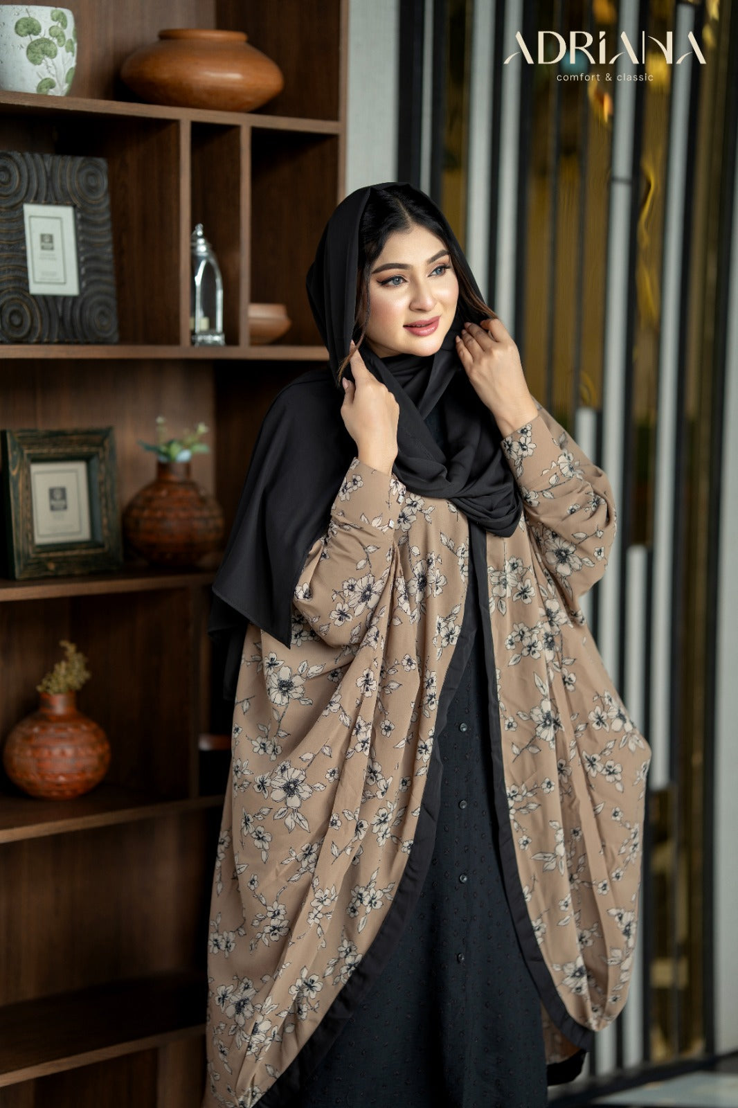 Comfortable Modest Cape |CMC 02