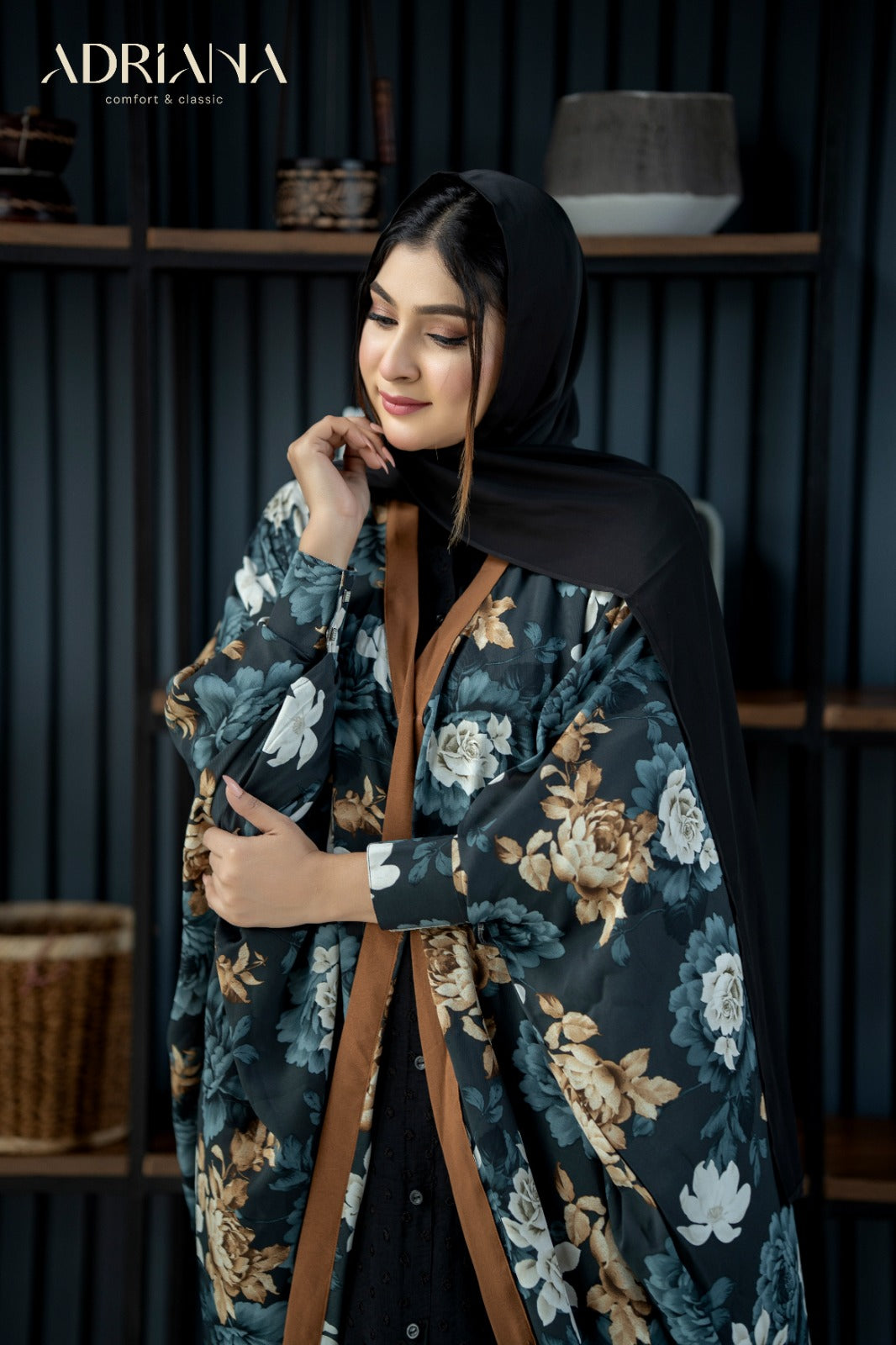 Comfortable Modest Cape |CMC 03