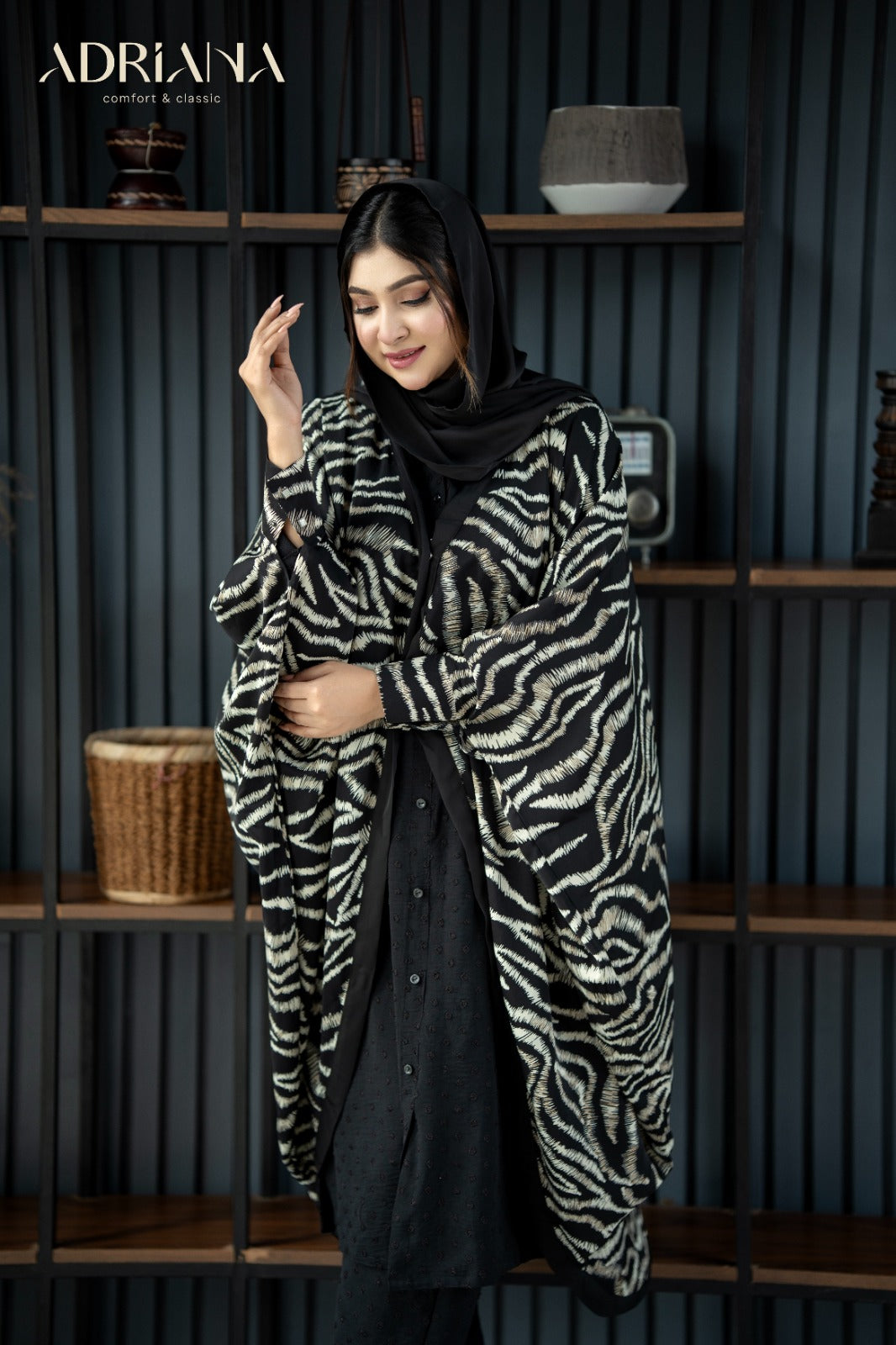 Comfortable Modest Cape |CMC 05