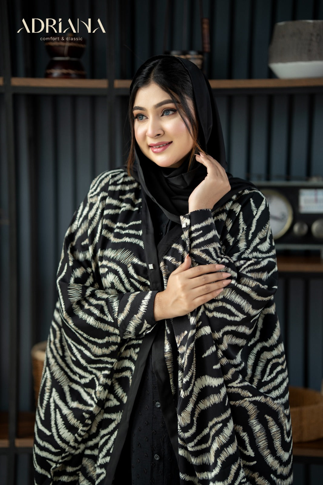 Comfortable Modest Cape |CMC 05