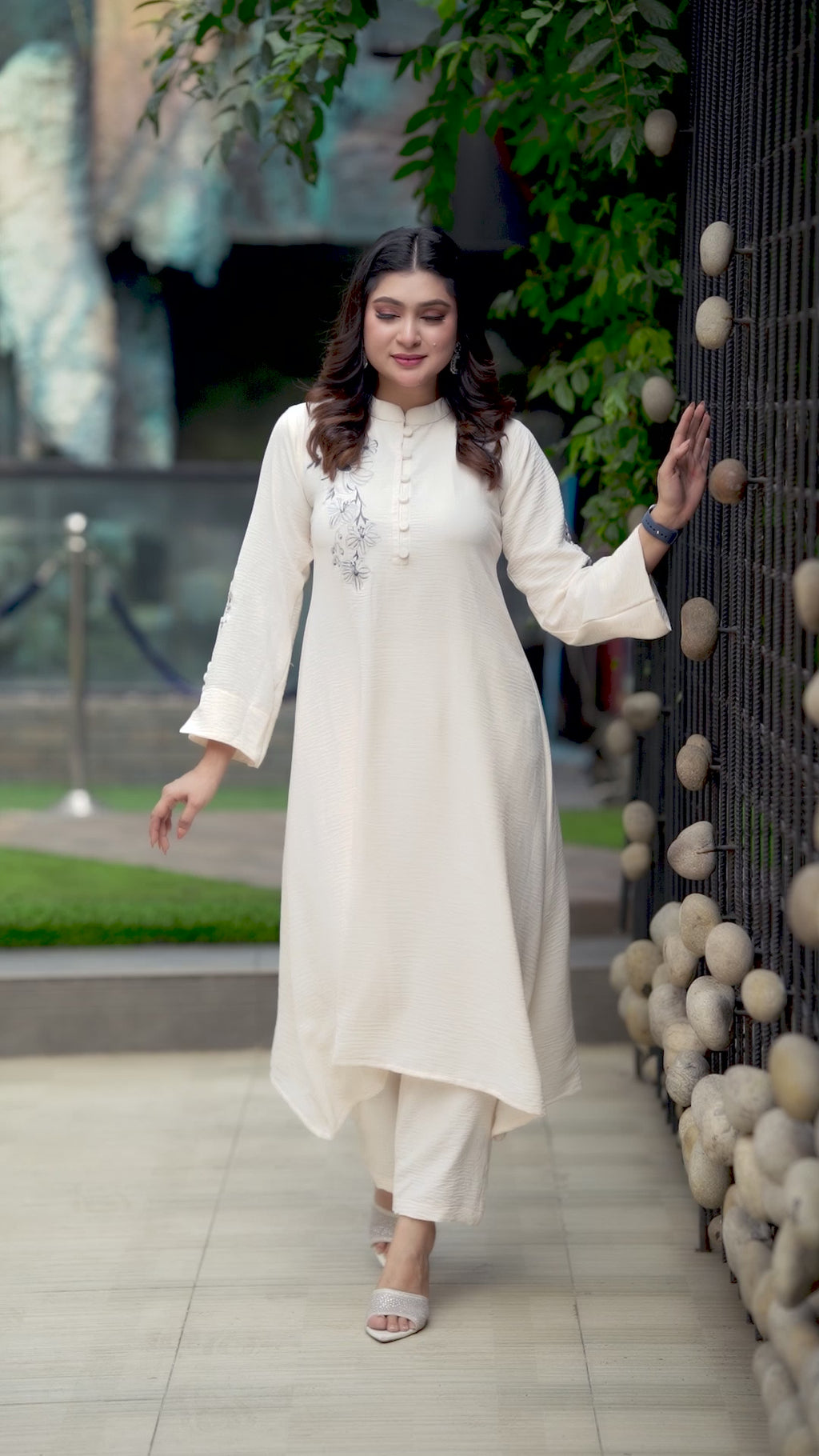 Luxe Flora Cut Embroidery Co-Ords Set| Code: CEOS 025