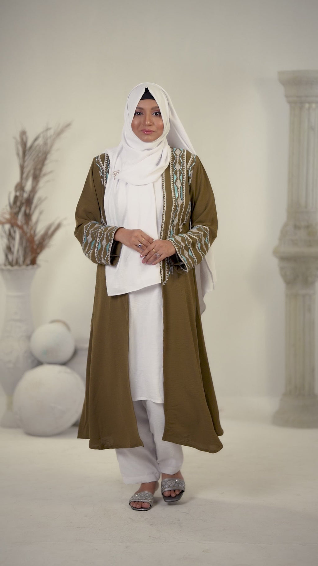 Luxury Embroidered Kimono Shrug Set | Code: CS 133