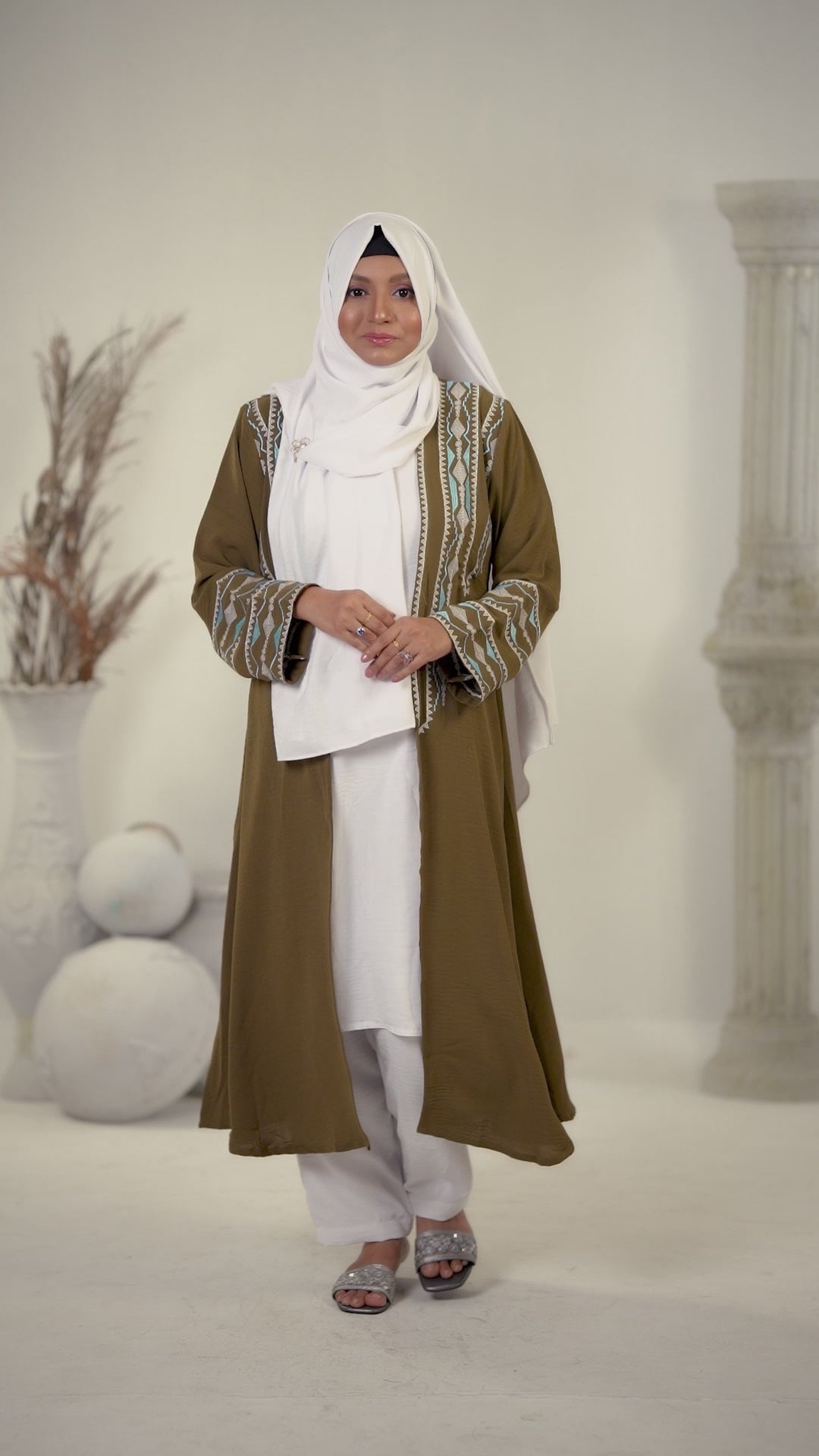 Luxury Embroidered Kimono Shrug Set | Code: CS 133